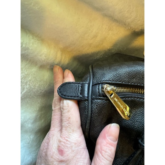 Michael Kors black monogram handbag - Picture 4 of 7